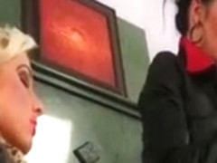 Lesbo Blondie Getting Covered In Paint