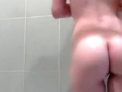 FERRARI_360 in the bathroom