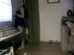 Awsome head from very hot darksome brown in dark