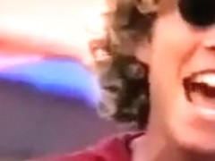 Shake It (Like a White Girl)