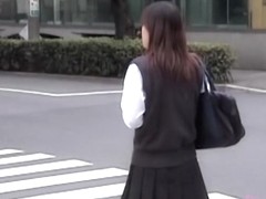 Hot college babe got skirt sharked after crossing the street