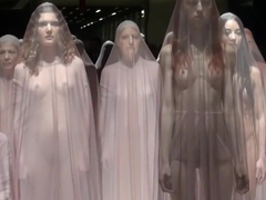 Naked on Stage 91 Vanessa Beecroft