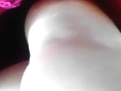 Upskirta A Delgadita En Falda Corta