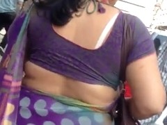 Hot Nepali aunty (bra visible)