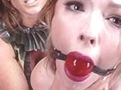 Kinky Vr Lesbian Bondage Show With Ariel X And Ella Nova