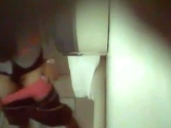 Girls Pissing voyeur video 197