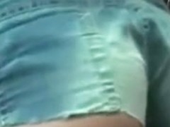 Magrinha no posto de gasolina