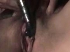 Toying my twat to make me horny