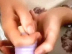 Lesbian slut does a cunnilingus