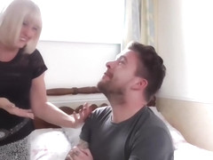 Mature Curvy Beauty Get Rough With Horny Guy