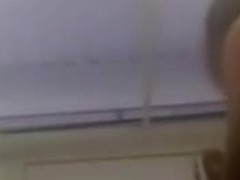 Hija y mami en el vestidor p2