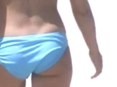 quick beach spy 30, nice jiggly teen ass