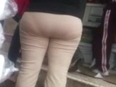 Nalgona en la calle