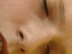 Young wench fucking a dildo