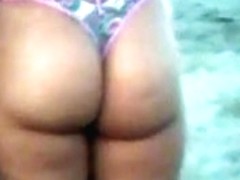 BIG ASS IN BEACH