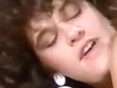 Elise Plenty Pleasure