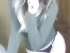 Cam girl bedroom show