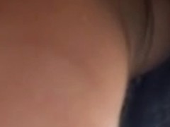 Sous la jupe d'une fille au super marcher ! 3