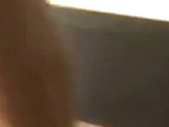 Se viene en el culo de su reyna