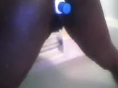 Thick swarthy slut in the tub