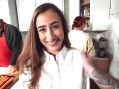 Scarlett Page - Cooking Show