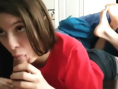 Sexy Girlfriend Swallowing After A Hot Blowjob