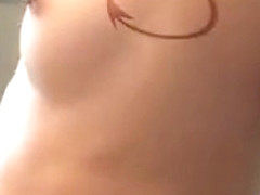 Grabe a mi prima mientras se baaba | Sexxx Mask