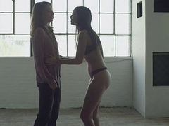 Robin Weigert lesbo scenes