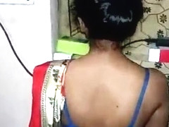 Hot priya sex in saari desi style