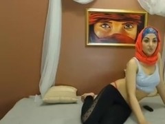 hot hijabi shakes wazoo on web camera