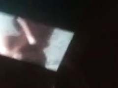 tia espiada duchandose