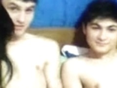 amateur college threesome on webcam