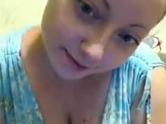 Chubby camgirl is playing with her big boobs and pussy