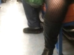 upskirt subway paris