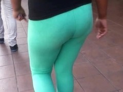 Morena Chuletuda Ricota Leggins Verdes Culote