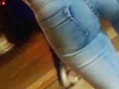 Lechazo a tremendo culo