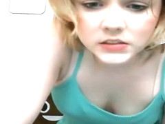 Lovelly Teen Fingers Pussy And Toying Her Ass