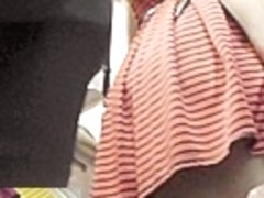 Unbelievable spy upskirt clip