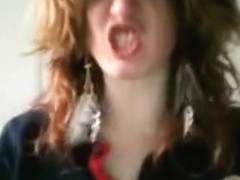 sisyastaya chick begging