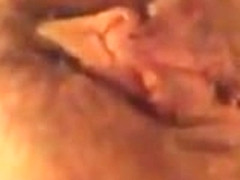 Making her pussy squirt