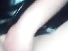 je passe une robe coquine pour l exciter