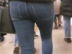 Chubby milf's ass