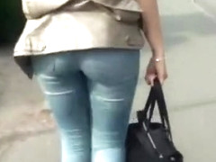 Candid jeans ass