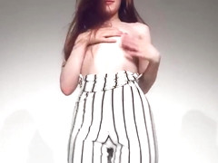Jia lissa casting and dancing to techno