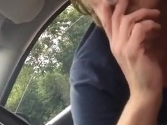 Streetslut gives me a 'smoke' blowjob on hidden cam in the car