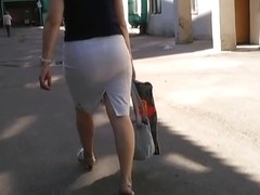 Sweet Candid Ass in Skirt 01 (Mature)