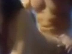 Argentian probando anal en parte trasera de videoclub