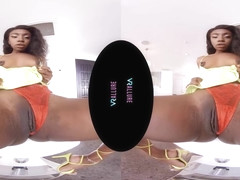 She Wants To Play - Amari Anne