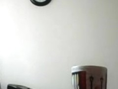 Beauty receive clothed on hidden livecam