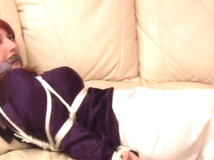 Kendra Doesnt Understand The Warnings